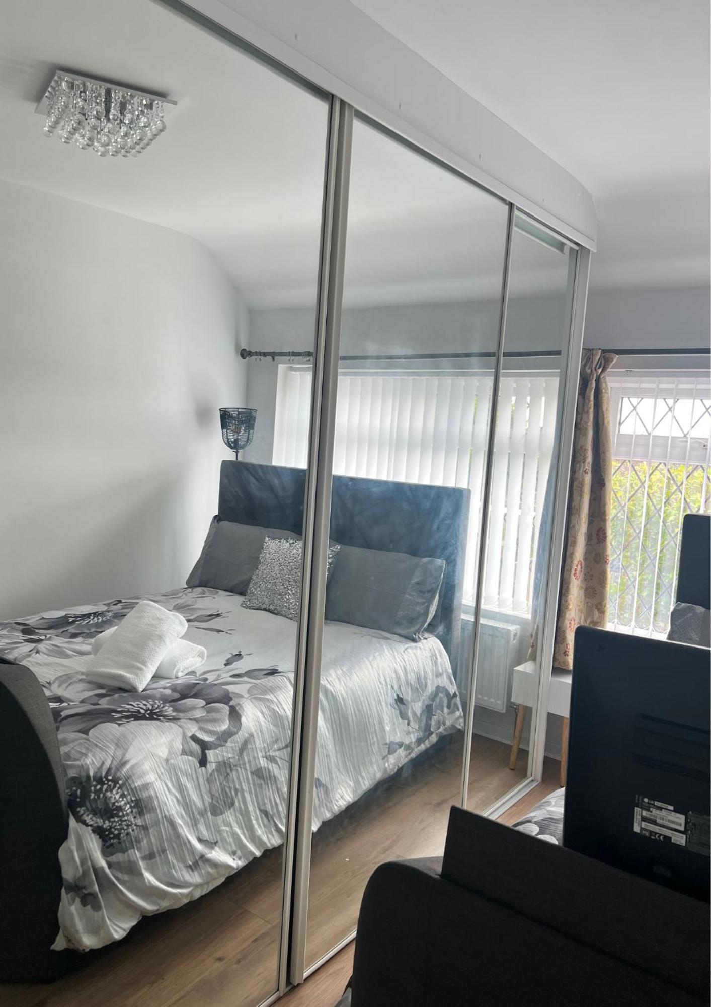 Double Room In Great Barr Near M5 - M6 - Parking - Tv Bed-Garden Birmingham Extérieur photo