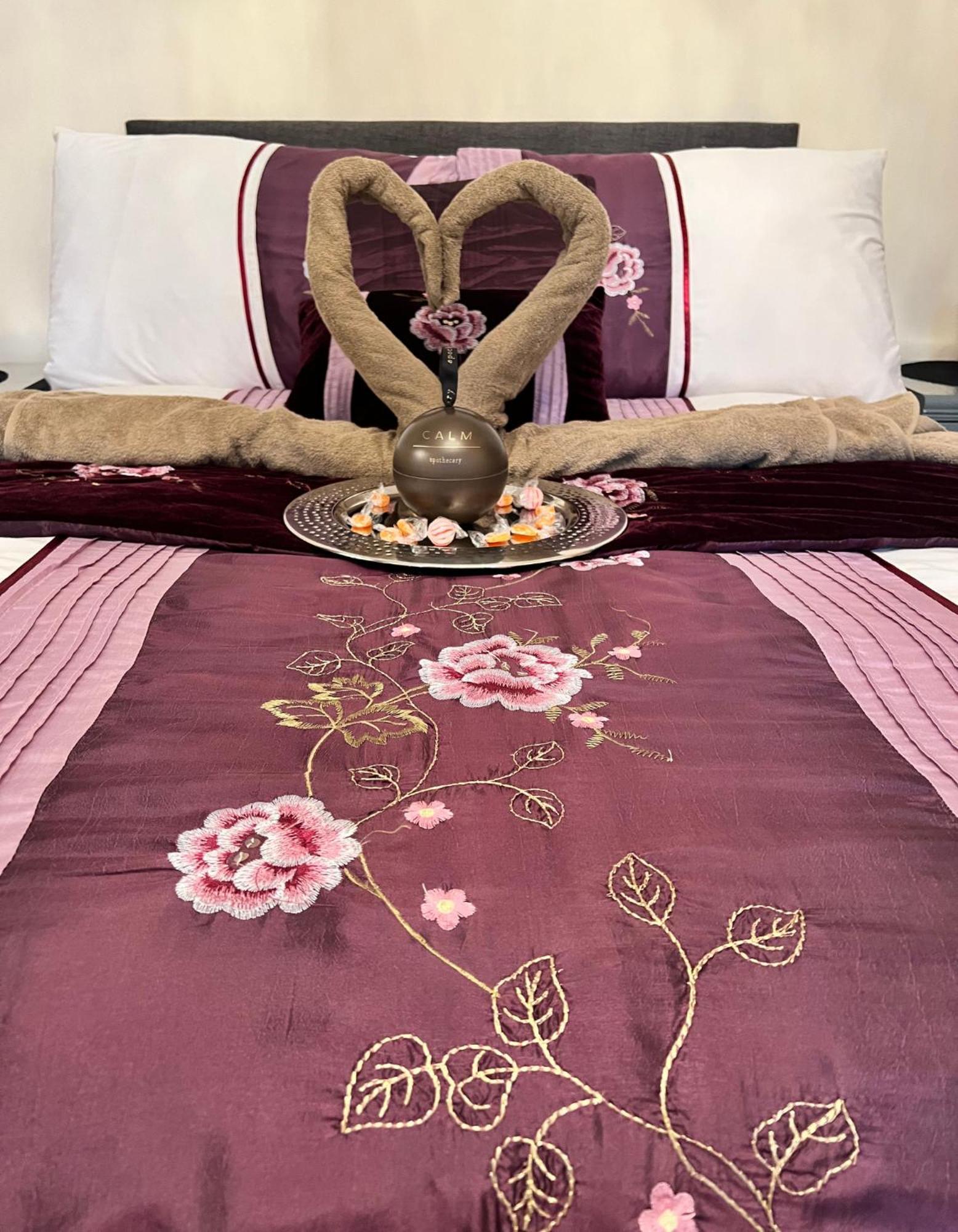 Double Room In Great Barr Near M5 - M6 - Parking - Tv Bed-Garden Birmingham Extérieur photo